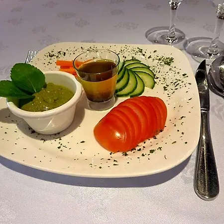 Cit'hotel De La Vallée 3*