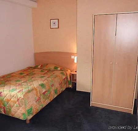 Cit'hotel De La Vallee Otel