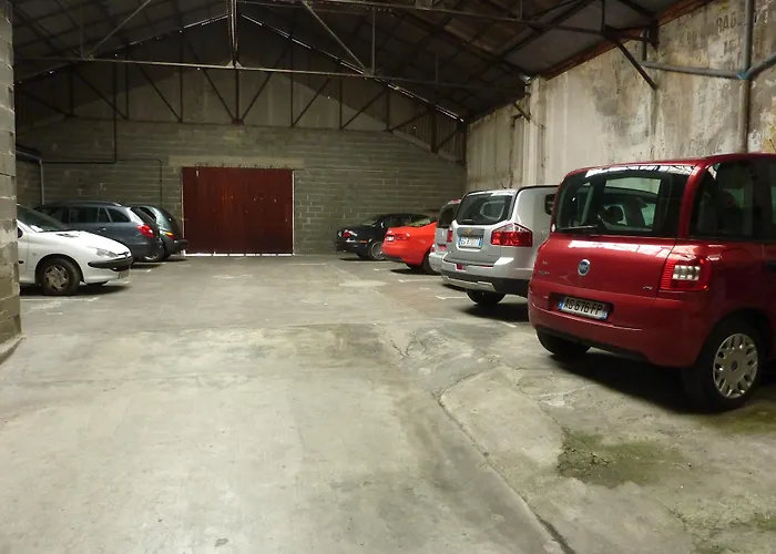 Cit'hotel De La Vallee 3* Λούρδη