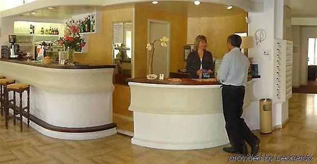 Ξενοδοχείο Cit'hotel De La Vallee Λούρδη