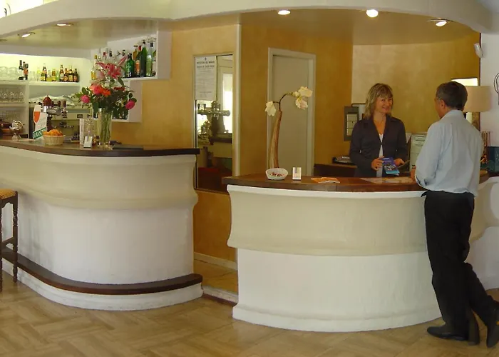 Ξενοδοχείο Cit'hotel De La Vallee