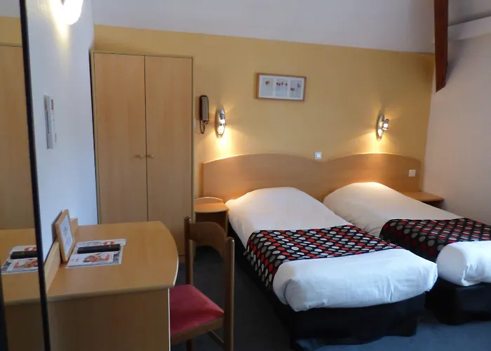 Ξενοδοχείο Cit'hotel De La Vallee 3*