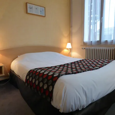 מלון Cit'hotel De La Vallee 3*