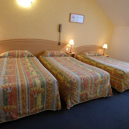 Cit'hotel De La Vallee מלון