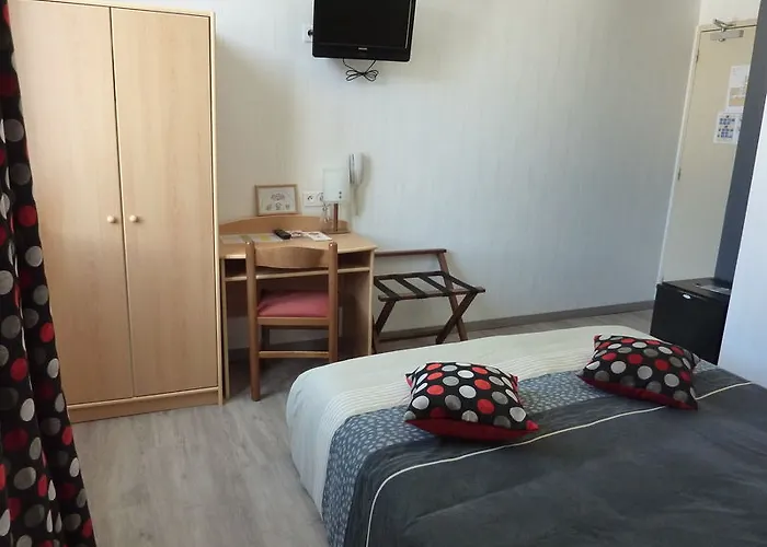 Cit'hotel De La Vallée Hotel 3*